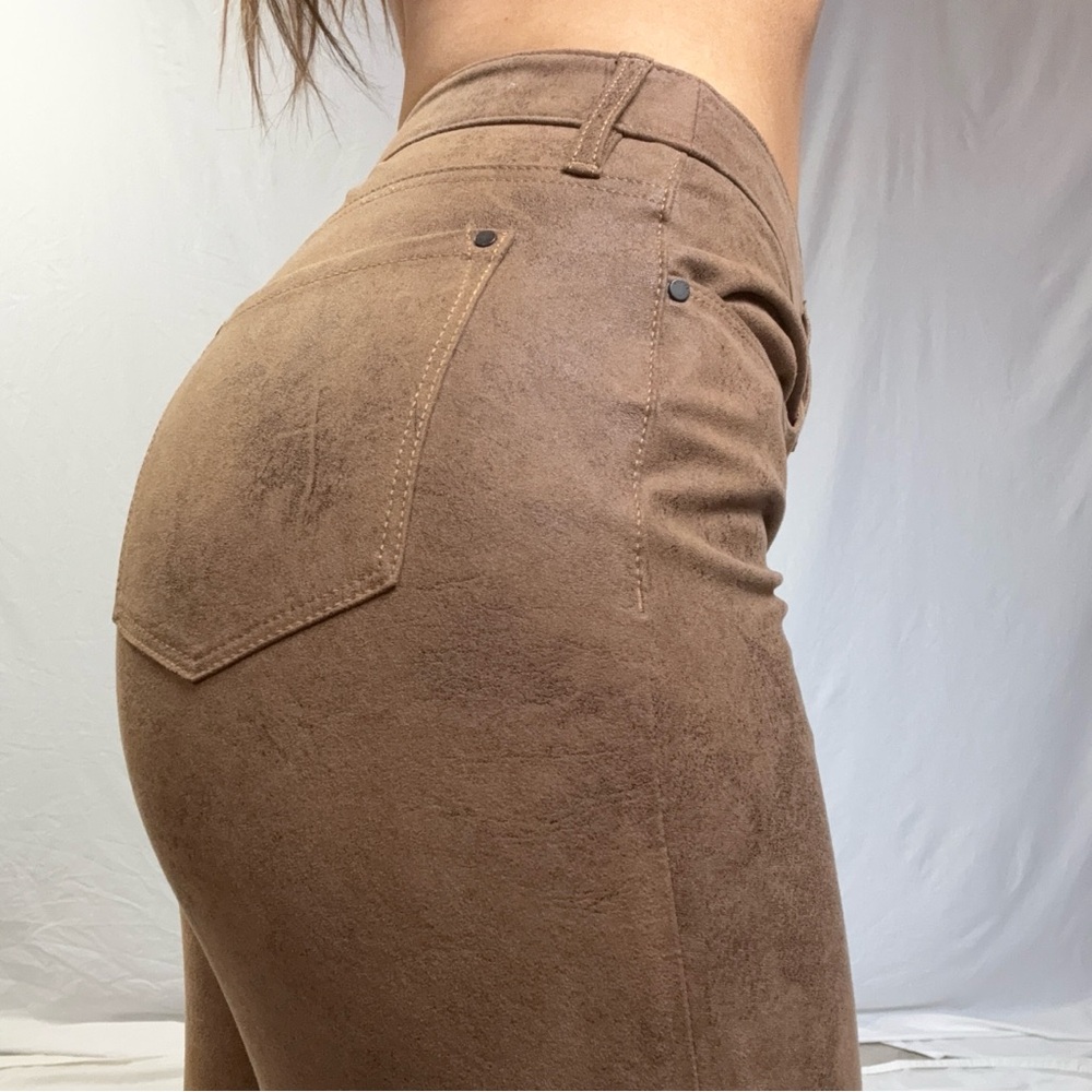 Suede-Texture High-Rise Women’s Jeans in Brown